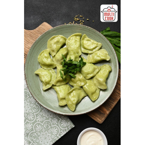 Spinach and brined cheese pierogy (varenyky) –